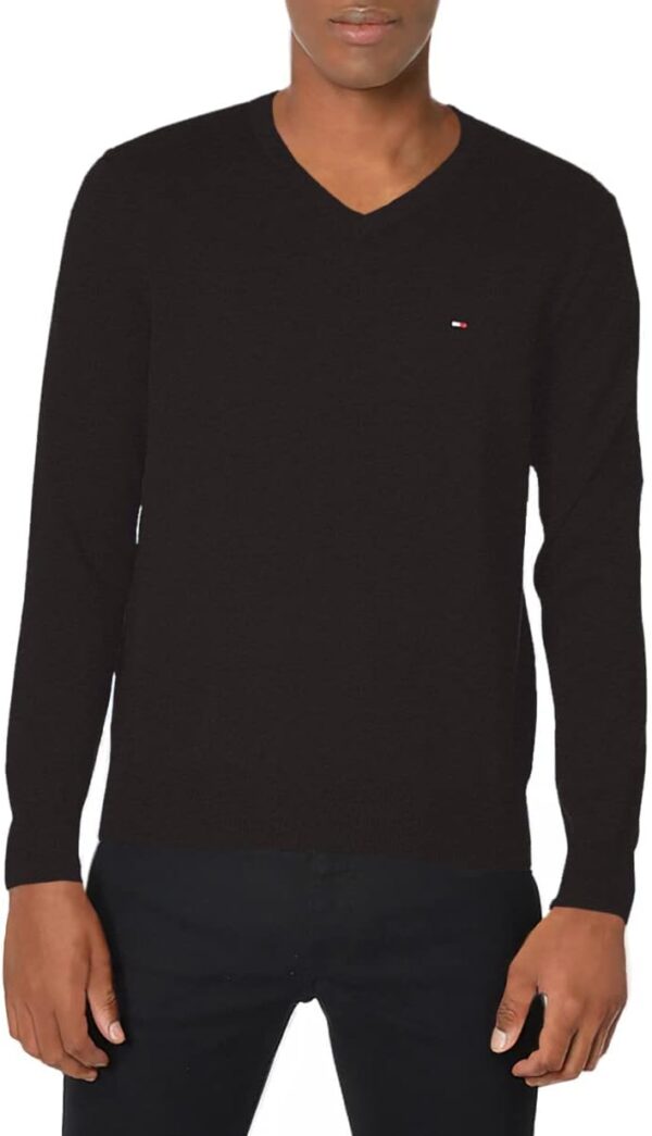 Tommy Hilfiger Men's Essential Long Sleeve Cotton V-Neck Pullover Sweater