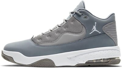 NIKE Men's Basketball Shoe