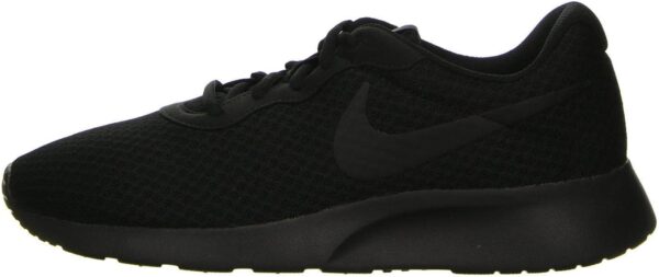 Nike mens Tanjun Running