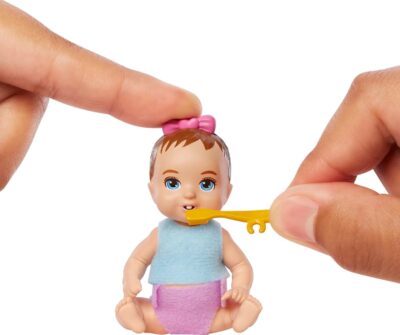 Barbie Skipper Babysitters Inc Baby Small Doll & Accessories, First Tooth Playset with Appearing & Disappearing Tooth - Image 4