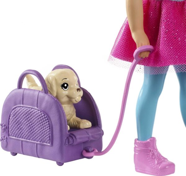 Barbie Dreamhouse Adventures Doll & Accessories, Travel Set with Blonde Chelsea Small Doll, Puppy, Carrier & Backpack That Opens - Image 3