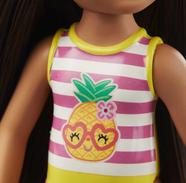 Barbie Club Chelsea Beach Doll, 6-inch - Image 3