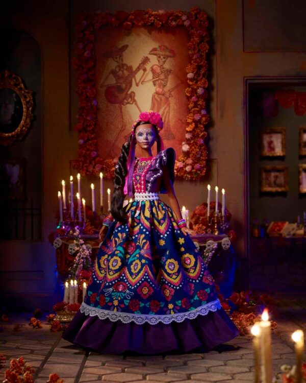 Barbie Signature Doll, 2022 Dia De Muertos Collectible, Traditional Ruffled Dress with Flower Crown & Calavera Face Paint - Image 2