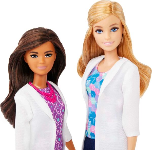 Barbie Careers Playset, Science Lab with 2 Scientist Fashion Dolls, Bench & 10+ Accessories (Amazon Exclusive) - Image 3