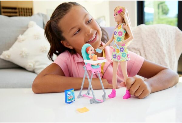 Barbie Skipper Doll & Playset with Accessories, Babysitting Set Themed to Mealtime, Color-Change Toy Play - Image 5