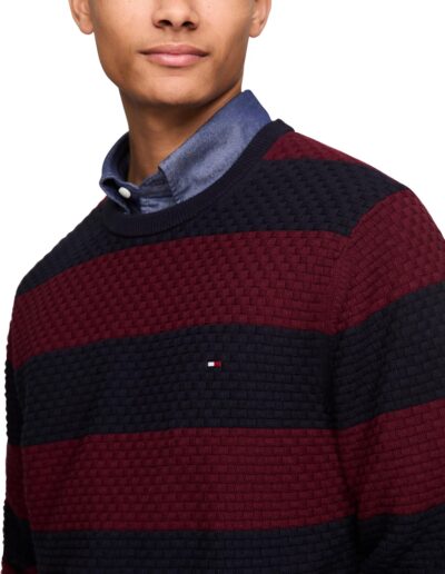 Tommy Hilfiger Men's Textured Waffle Knit Crewneck Sweater Lightweight Pullover, Available in Big & Tall - Image 2