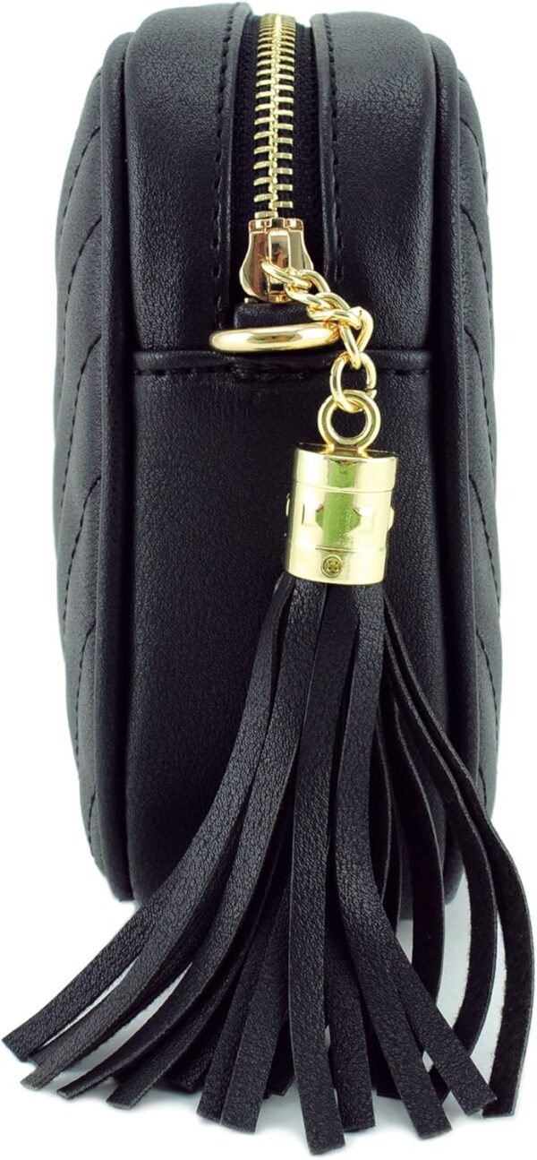 Simple Shoulder Crossbody Bag With Metal Chain Strap And Tassel Top Zipper - Image 3