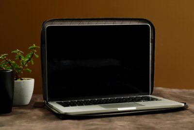 Leather MacBook Sleeve - Premium Quality, Durable Protection for MacBook Pro/Air 13-16" - Ideal Tech Accessory Gift - Image 5