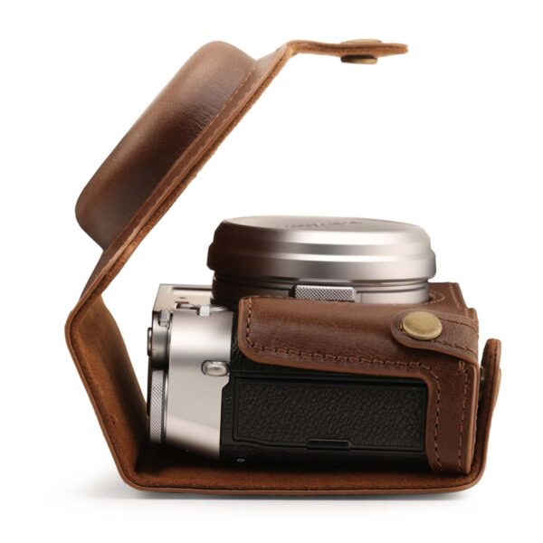 Fujifilm X100V Fine Leather Camera Case & Strap  - Brown / Black - Image 3