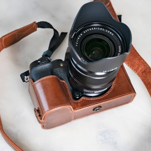 DSLR Hand Crafted Fujifilm X-S10 Half Camera Case, Compact High Quality Camera Bag, Vintage Style Leather Camera Cover Fujifilm XS10 - Image 3