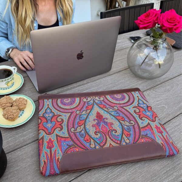 Personalized Top Grain Leather Laptop Sleeve for MacBook Pro & Air - 16'', 14'', 13.3'', M1 Pro Max, M2, M3, M4 - Designer Case