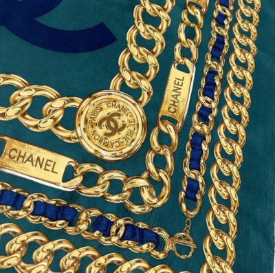 Authentic Vintage CHANEL Gold Chain Printed Silk Scarf Emerald - Image 2