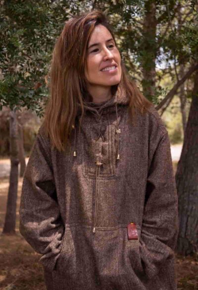 100% Merino Wool Bushcraft Anorak - Loomed artisanally in Spain, a handmade garment for winter, bushcraft, camping or a special gift for all - Image 3