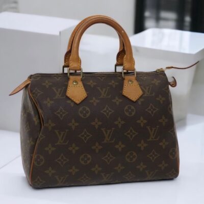 Authentic LOUIS VUITTON Speedy 25 Handbag Monogram Brown Vintage LV Pre Owned Purse lv coated canvas Made in France