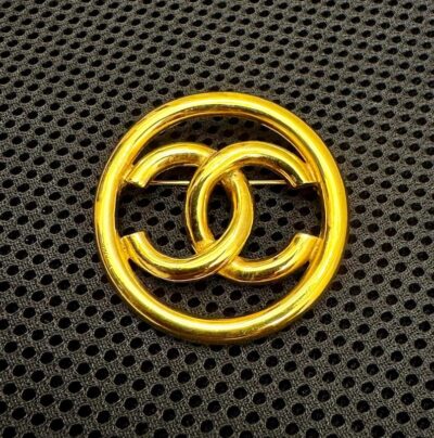 Authentic Vintage CHANEL Gold Toned CC Brooch