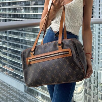 LOUIS VUITTON Vintage 2002 Cite GM Shoulder Bag lv Monogram Canvas - lv Pre owned Made In France - Good Condition